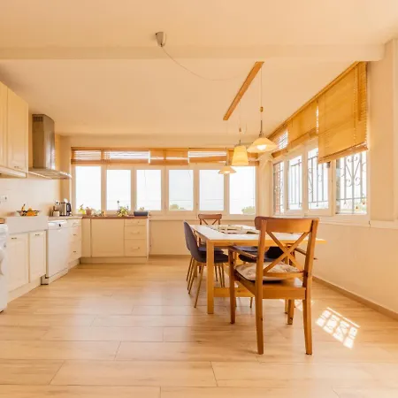 Rossi By Interhome Дом отдыха Pobla de Montornes